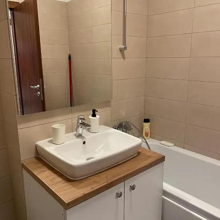 Confort 4 Apartment *