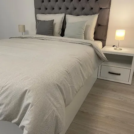 Confort 4 Appartamento Bucarest